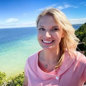 Meet your Posher, Jillian